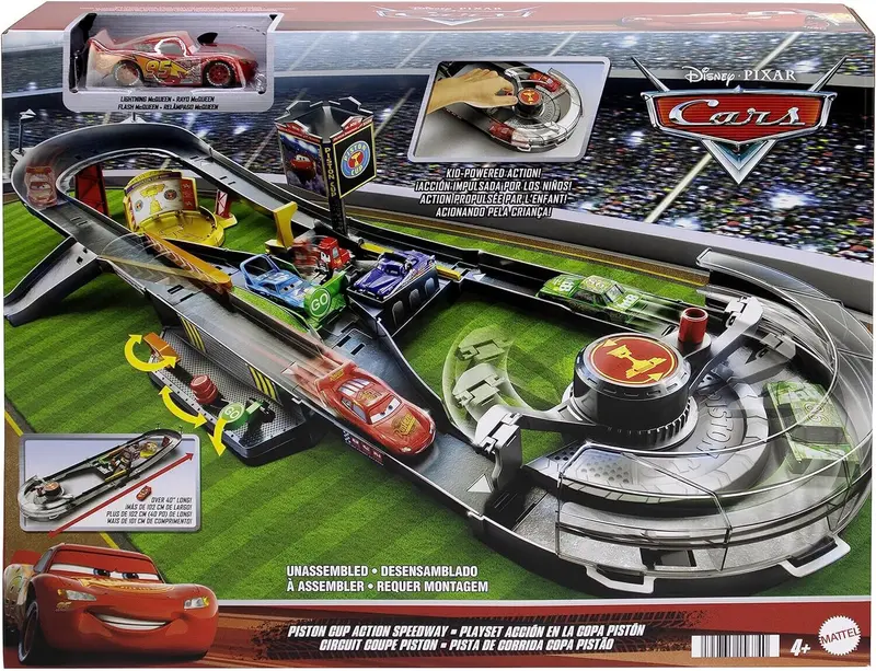 CARS PISTON CUP PLAYSET